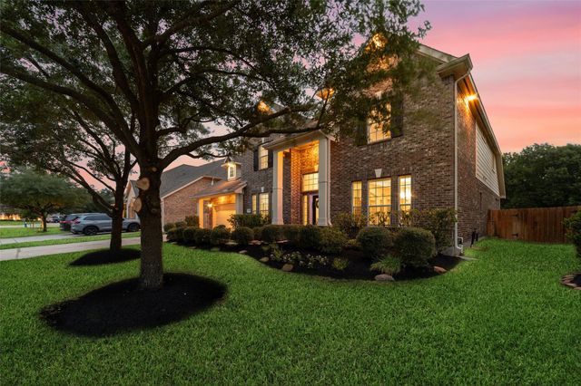 14422 Lakepointe Bend Lane, Cypress, TX 77429
