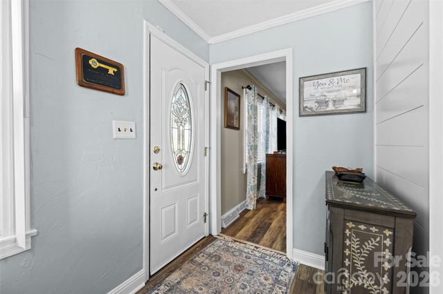 839 W Garrison Boulevard, Gastonia, NC 28052