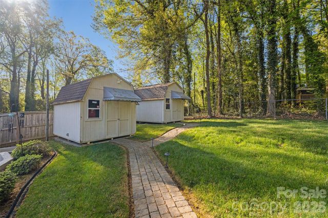 839 W Garrison Boulevard, Gastonia, NC 28052