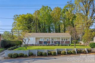 839 W Garrison Boulevard, Gastonia, NC 28052