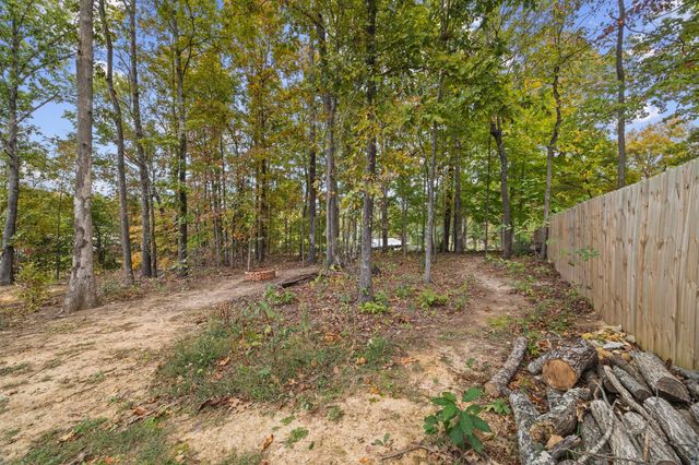 103C Oak Park Dr, Dickson, TN 37055