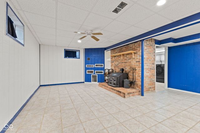 8615 N Briarwood Lake East Drive, Monrovia, IN 46157