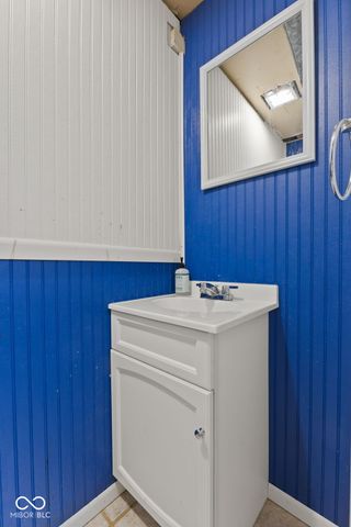 8615 N Briarwood Lake East Drive, Monrovia, IN 46157