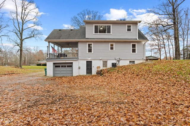 8615 N Briarwood Lake East Drive, Monrovia, IN 46157