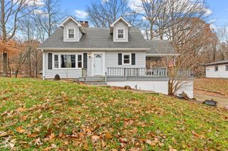 8615 N Briarwood Lake East Drive, Monrovia, IN 46157