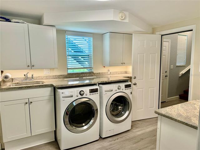 1003 BEVERLY AVENUE, Largo, FL 33770