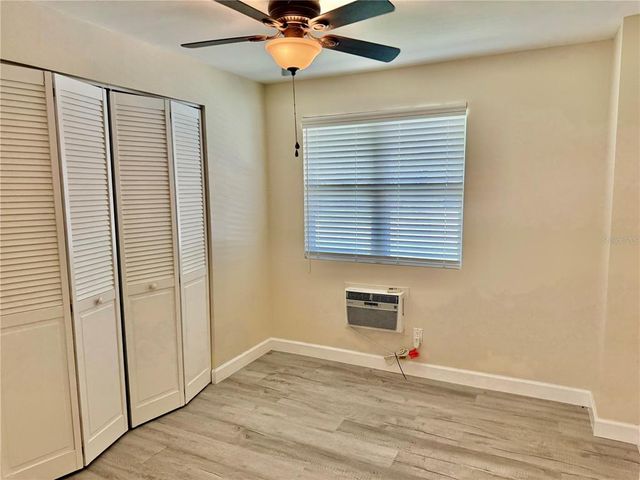 1003 BEVERLY AVENUE, Largo, FL 33770