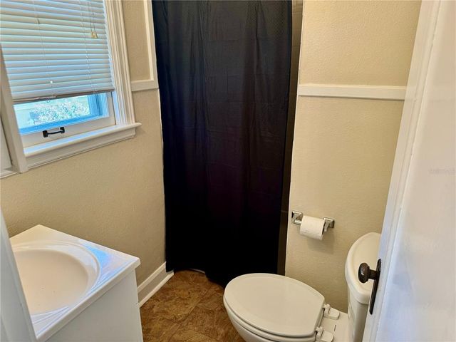 1003 BEVERLY AVENUE, Largo, FL 33770