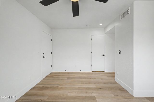 6337 W CHICKASAW Street, Phoenix, AZ 85043