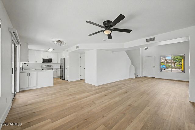 6337 W CHICKASAW Street, Phoenix, AZ 85043