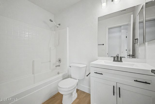 6337 W CHICKASAW Street, Phoenix, AZ 85043