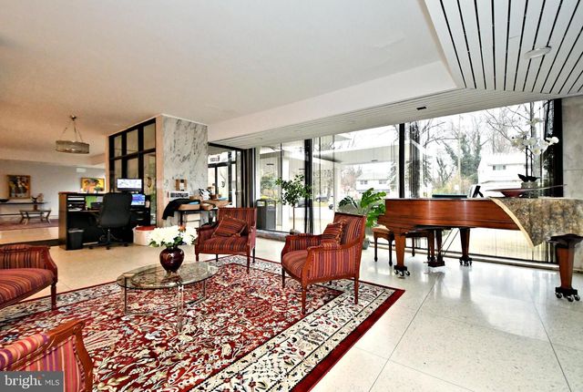 7301 Coventry Ave Apt 302, Elkins Park, PA 19027