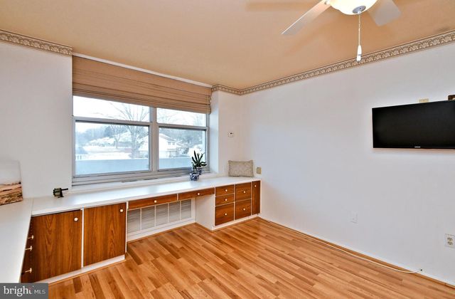 7301 Coventry Ave Apt 302, Elkins Park, PA 19027