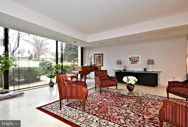 7301 Coventry Ave Apt 302, Elkins Park, PA 19027