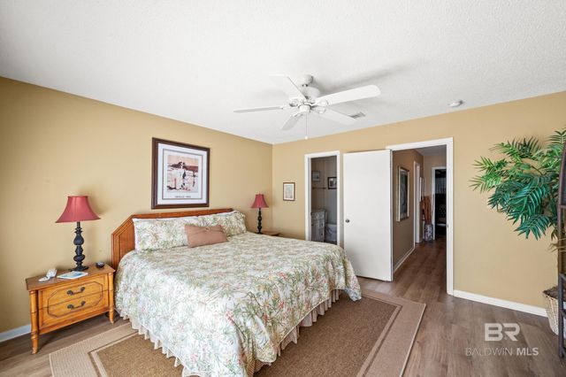 1449 W Beach Boulevard, Gulf Shores, AL 36542