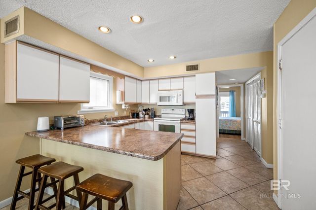 1449 W Beach Boulevard, Gulf Shores, AL 36542