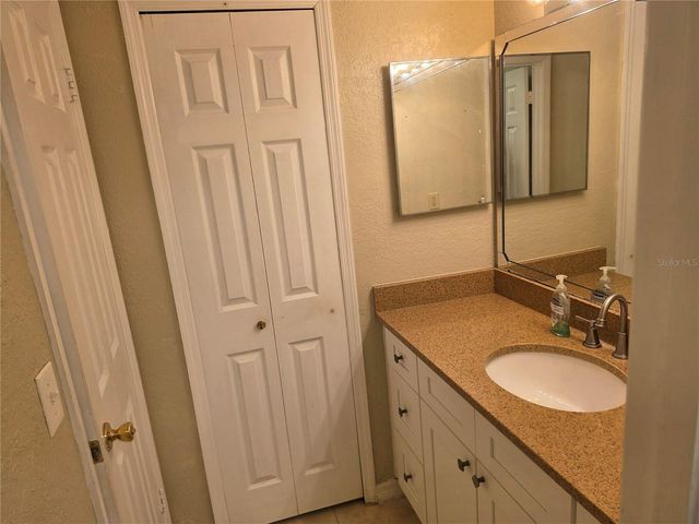 3019 ANTIQUE OAKS CIRCLE 127, Winter Park, FL 32792