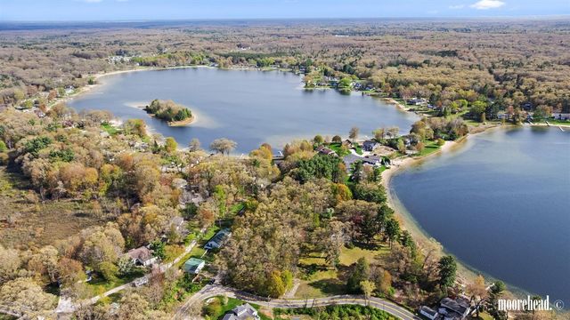 2613 Duff Road, Twin Lake, MI 49457