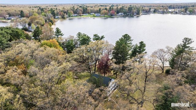 2613 Duff Road, Twin Lake, MI 49457