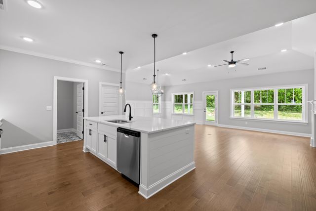 8892 Knolling Loop 34, Ooltewah, TN 37363