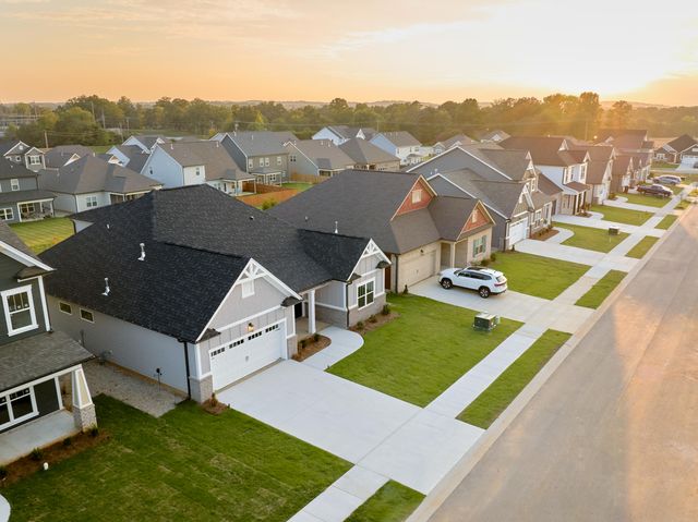 8892 Knolling Loop 34, Ooltewah, TN 37363