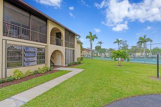 336 Pine Ridge Circle B-1, Greenacres, FL 33463