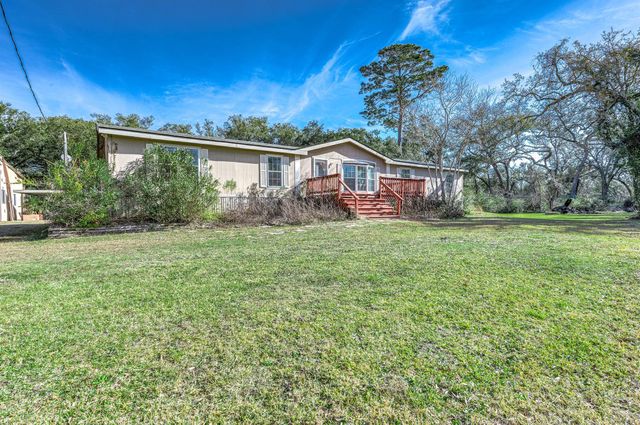 13902 County Road 951 Road, Alvin, TX 77511