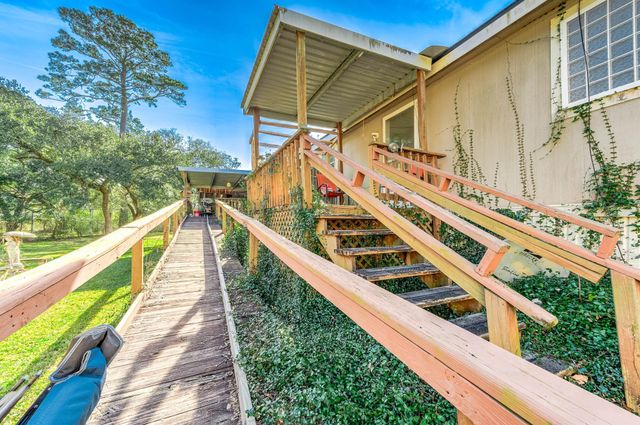 13902 County Road 951 Road, Alvin, TX 77511