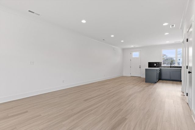 909 Blue Heights Drive 17, East Ridge, TN 37412