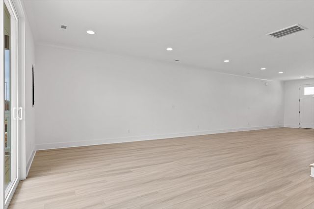 909 Blue Heights Drive 17, East Ridge, TN 37412