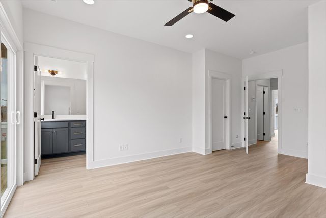 909 Blue Heights Drive 17, East Ridge, TN 37412