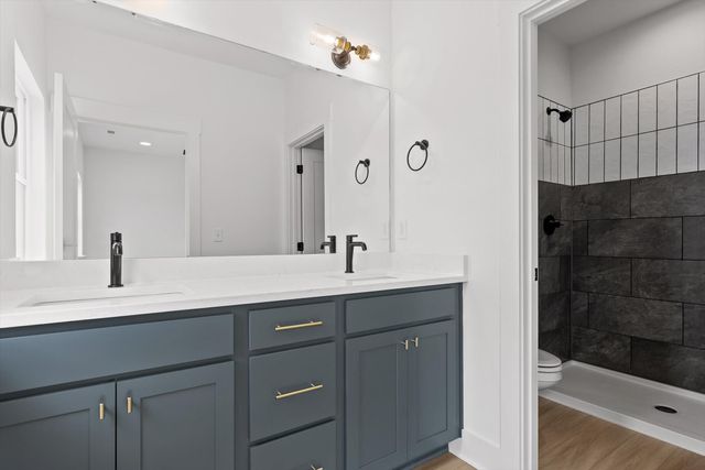 909 Blue Heights Drive 17, East Ridge, TN 37412