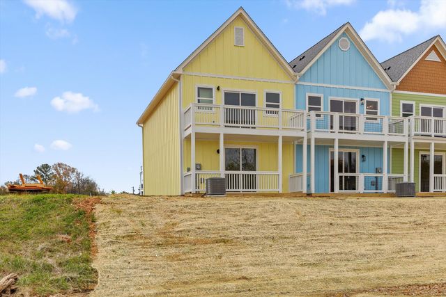 909 Blue Heights Drive 17, East Ridge, TN 37412