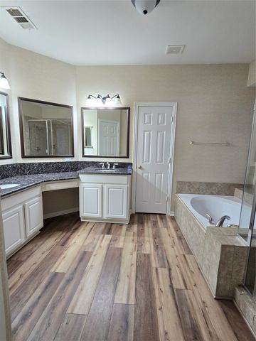 11801 Waterford Lane, Frisco, TX 75035