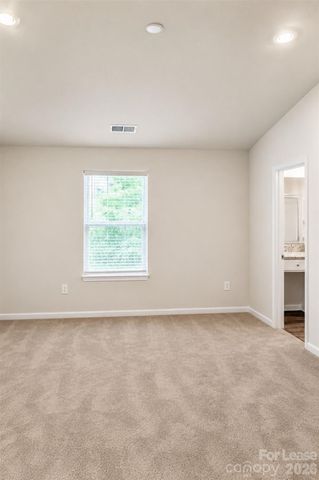 9201 Creedmore Hills Drive, Charlotte, NC 28214