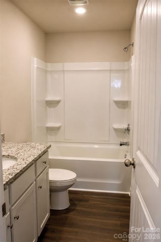 9201 Creedmore Hills Drive, Charlotte, NC 28214