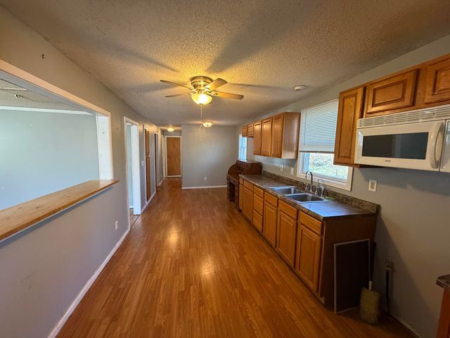 5706 W 43rd Avenue, Gary, IN 46408