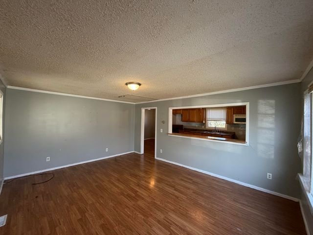 5706 W 43rd Avenue, Gary, IN 46408