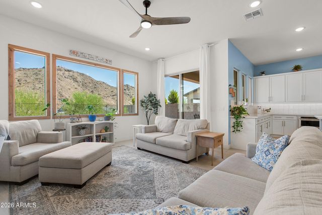 21404 W Meadowbrook Avenue, Buckeye, AZ 85396