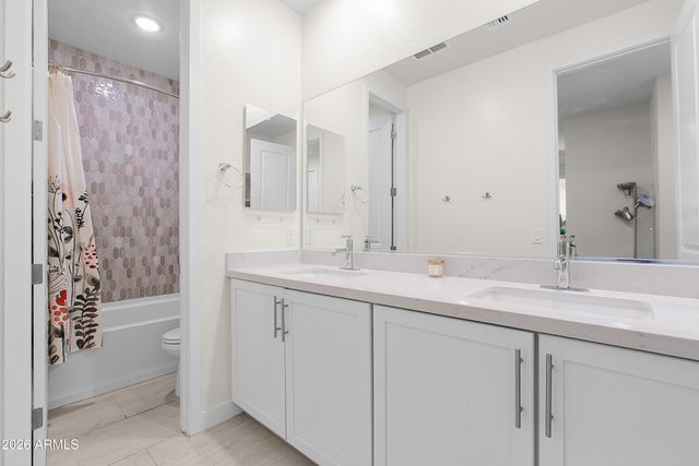 21404 W Meadowbrook Avenue, Buckeye, AZ 85396