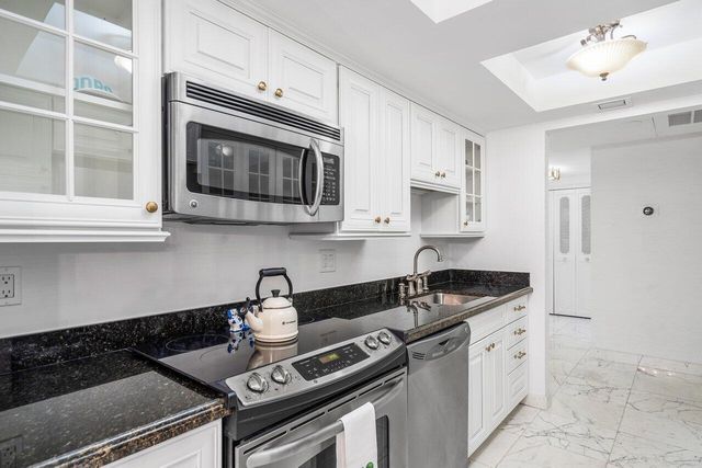 350 S Ocean Boulevard 201, Palm Beach, FL 33480