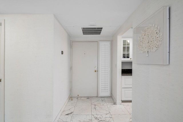 350 S Ocean Boulevard 201, Palm Beach, FL 33480