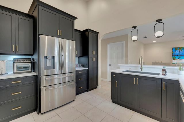 1583 Eastlake Way, Weston, FL 33326