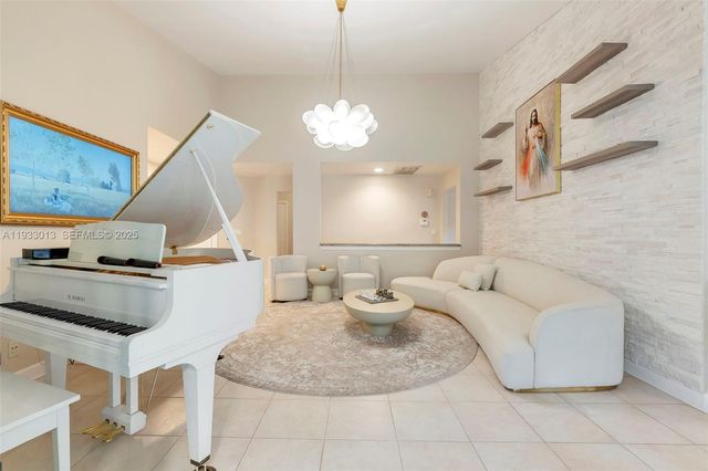 1583 Eastlake Way, Weston, FL 33326