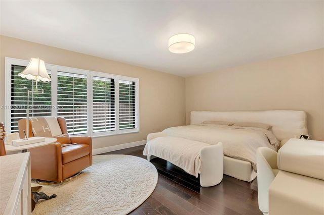 1583 Eastlake Way, Weston, FL 33326