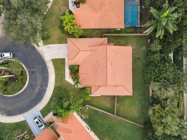 1583 Eastlake Way, Weston, FL 33326
