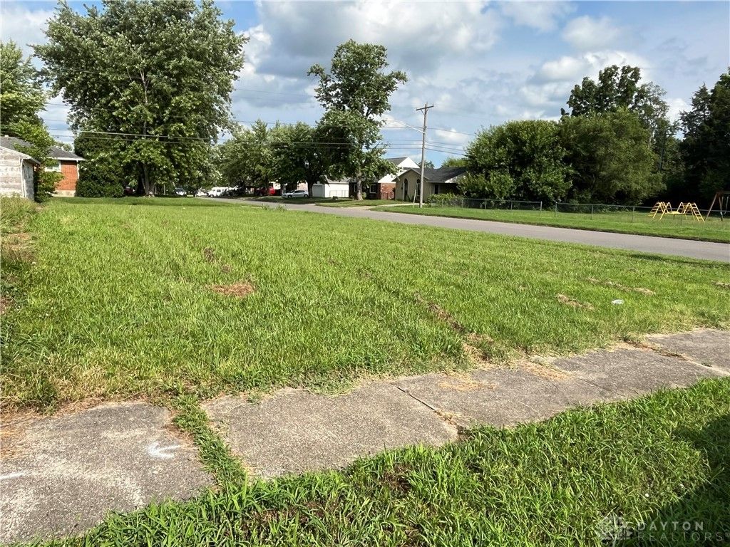 1024 Randolph Street, Dayton, OH 45417