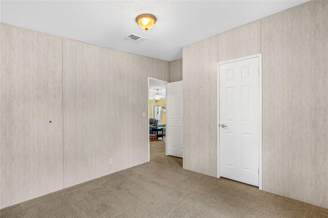 398 WARD DRIVE, Oak Hill, FL 32759