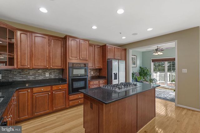 8866 MONTJOY PL, Ellicott City, MD 21043
