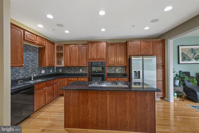 8866 MONTJOY PL, Ellicott City, MD 21043